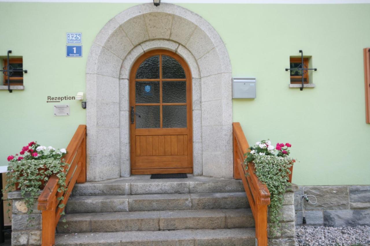 Familienappartements Eder - Free Entry To Tauern Spa Kaprun Included ภายนอก รูปภาพ
